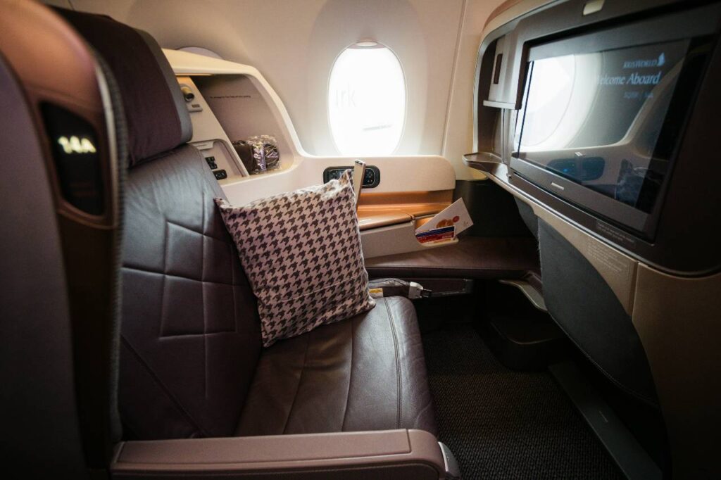 Singapore Airlines business class