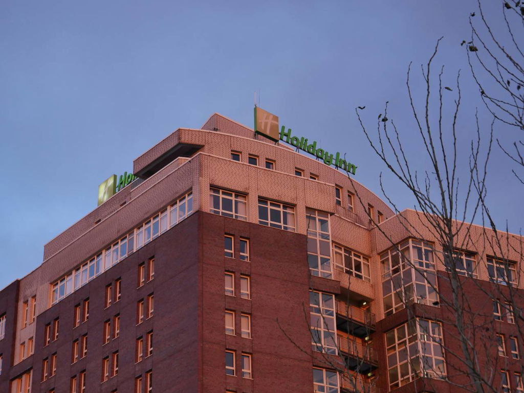 Holiday Inn
